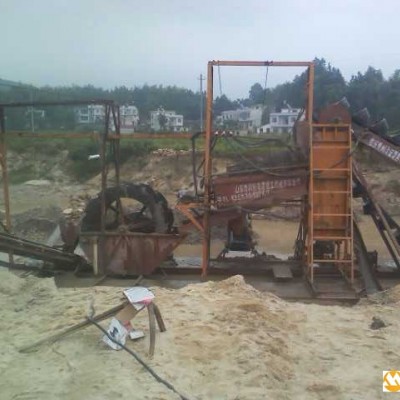 湖北省中贝信环保有限公司挖沙船 挖沙机械 挖沙机械配件 定制挖沙船